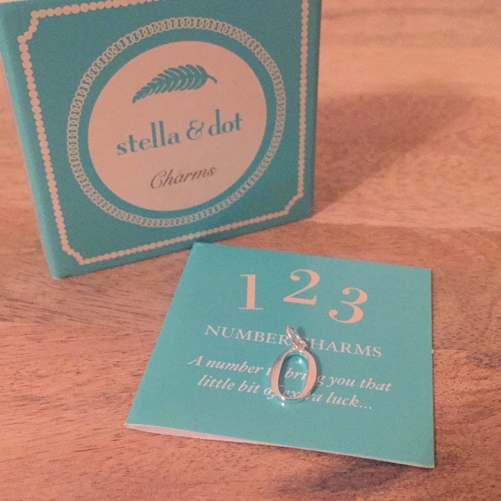 NIB Stella & Dot number charm “0” ❗️Last Day before donating ❗️